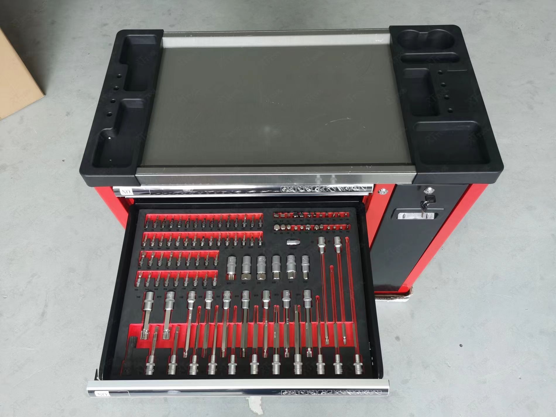 RTTOOL Set di 266 Attrezzi Pro - Workshop Tools Price recensione e prezzo